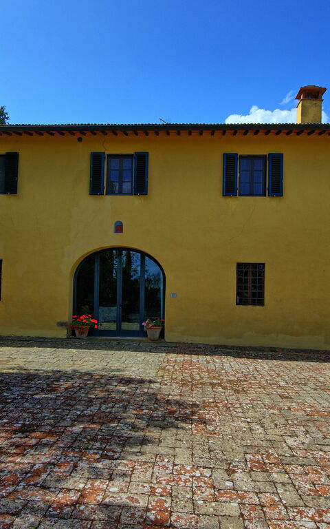 San Carlo: Exteriör