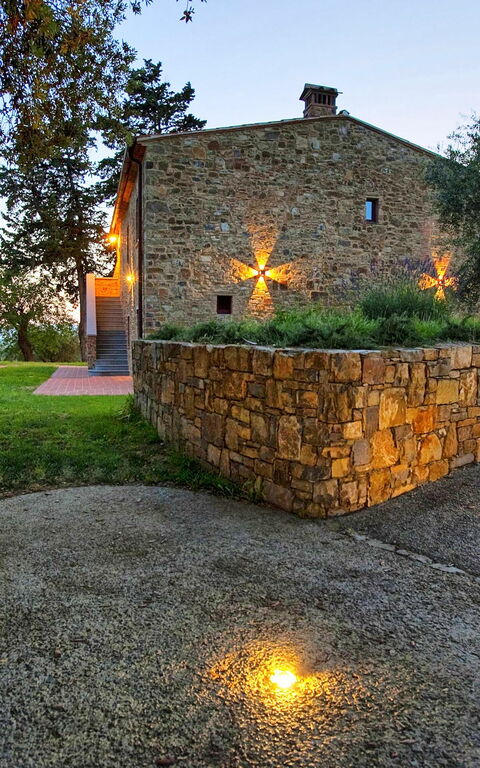 Villa Ferdinando: Sommar, Trädgård, Utomhus