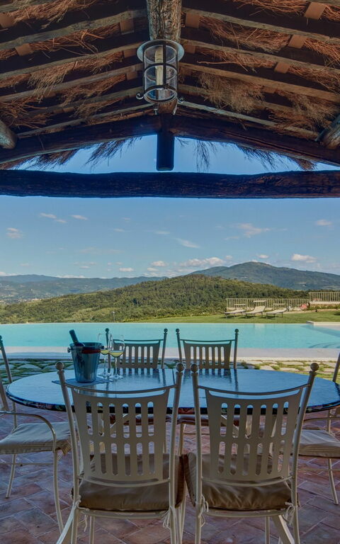 Villa Agazzi: Balkong / terrass / uteplats, slå samman