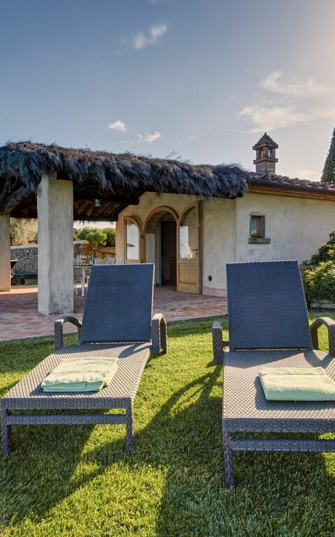 Villa Agazzi: Exteriör, Trädgård