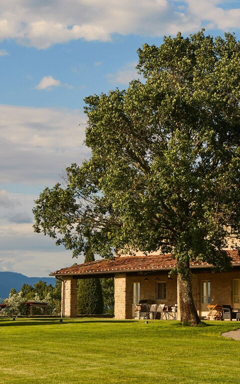 Villa Agazzi: Exteriör, Trädgård, Utomhus