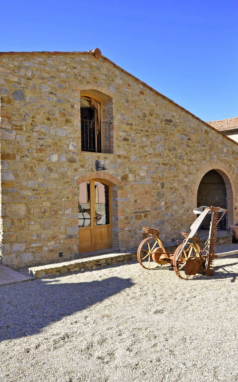 Arturo: Exteriör, Trädgård, Utomhus