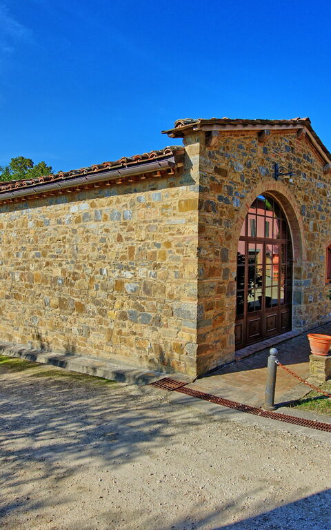 Arturo: Exteriör, Trädgård, Utomhus