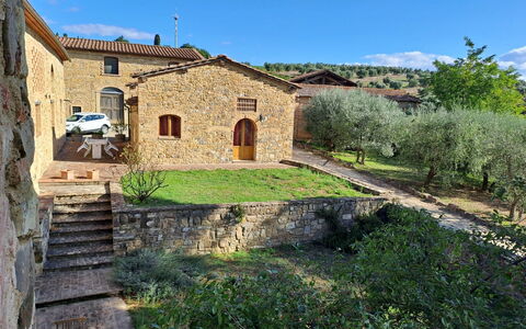 Semesterboende Arturo 1 - Macina: Balkong / terrass / uteplats, Trädgård