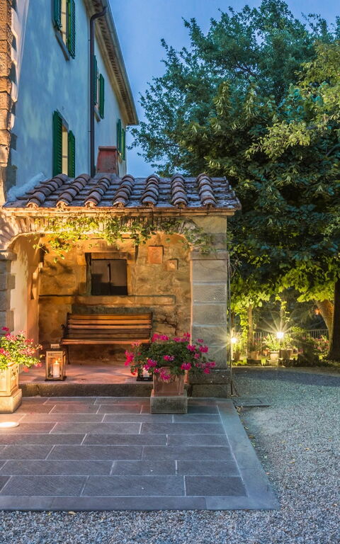 Palazzo Rosadi: Utomhus