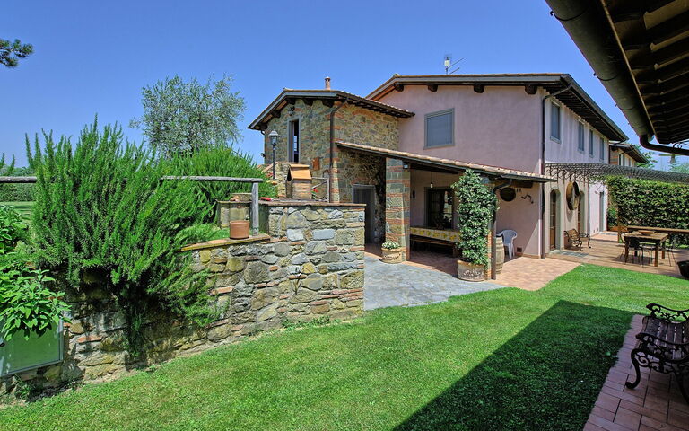 Villa Poggetta: Exteriör