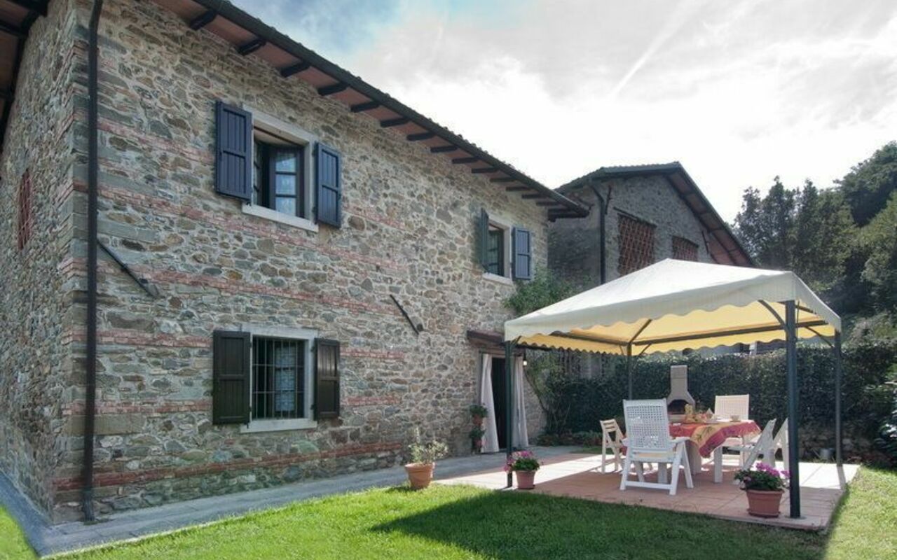 Il Palazzetto: Trädgård, Utomhus