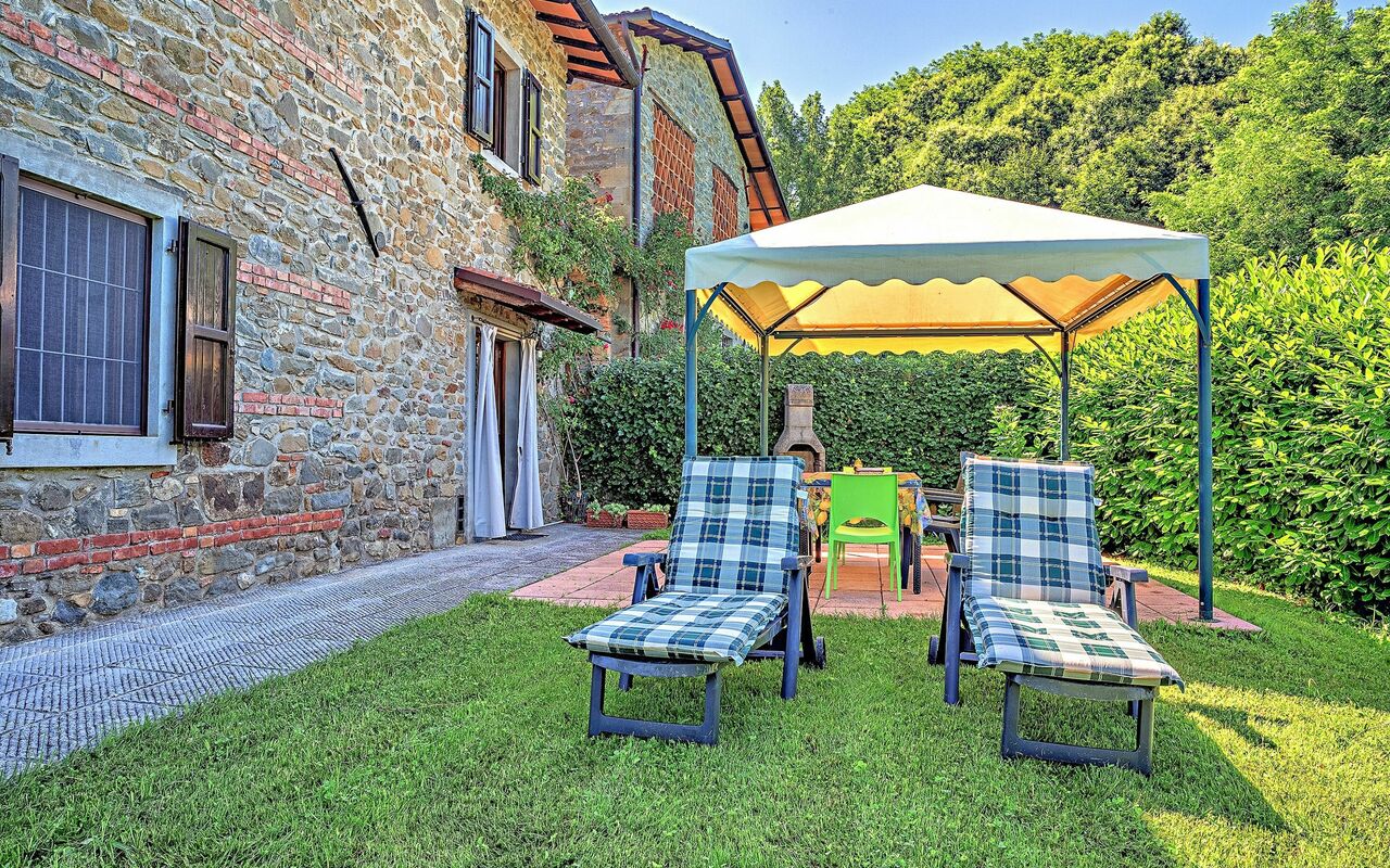 Il Palazzetto: Trädgård, Utomhus