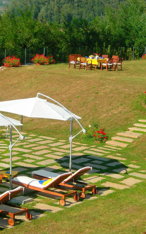 Villa Saida: Trädgård, Utomhus