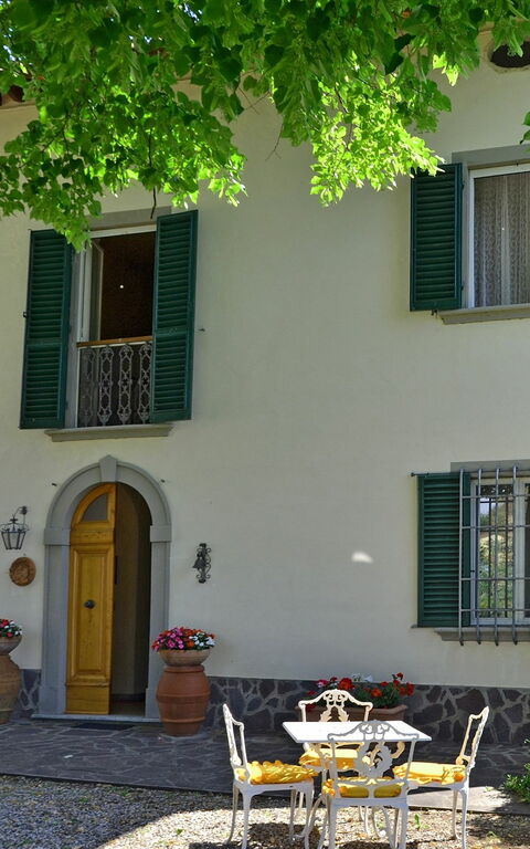 Villa Buonaparte: Exteriör