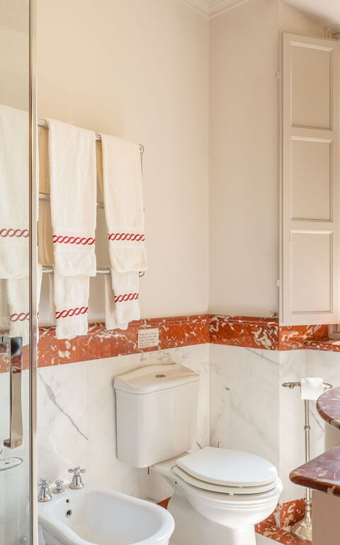 Villa De Ranieri: Badrum