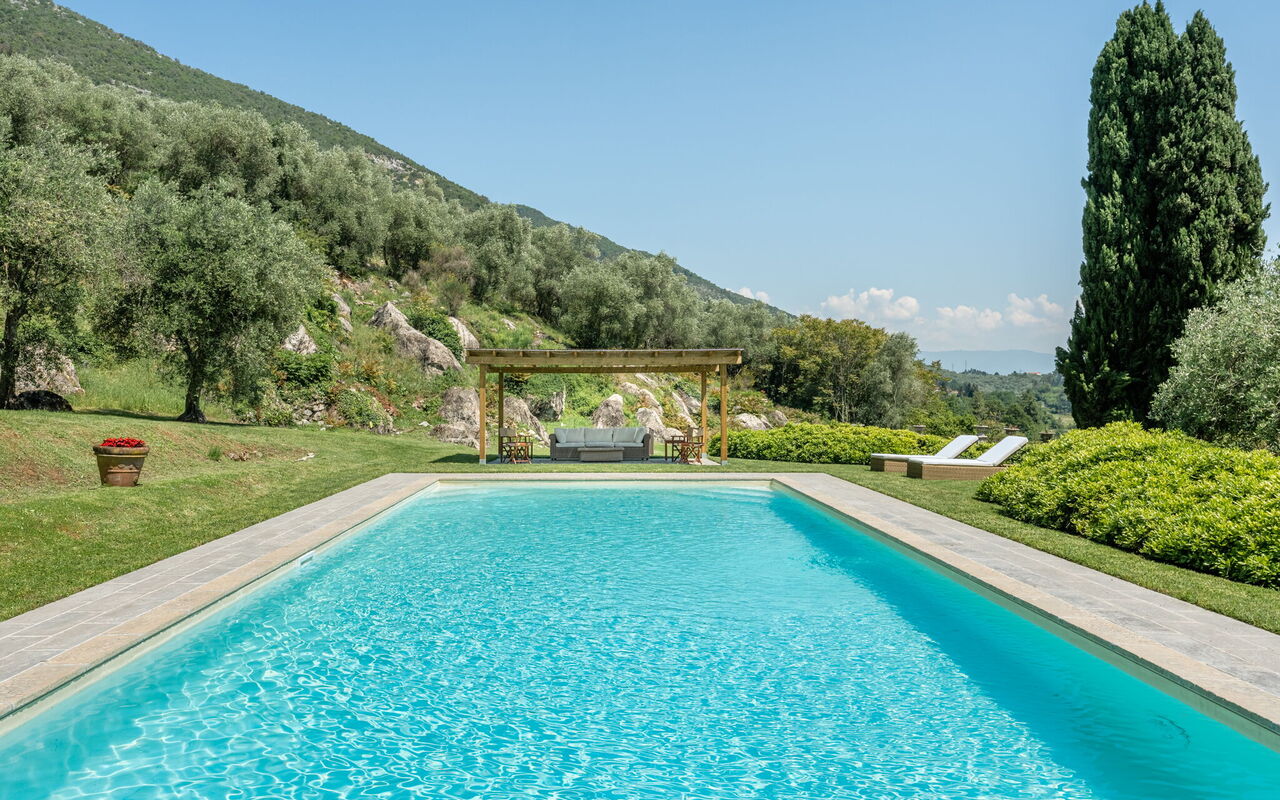 Villa De Ranieri: slå samman