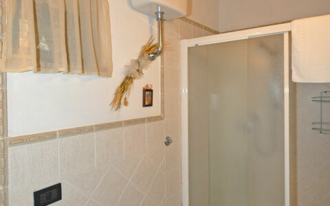 Semesterboende Olivo: Badrum