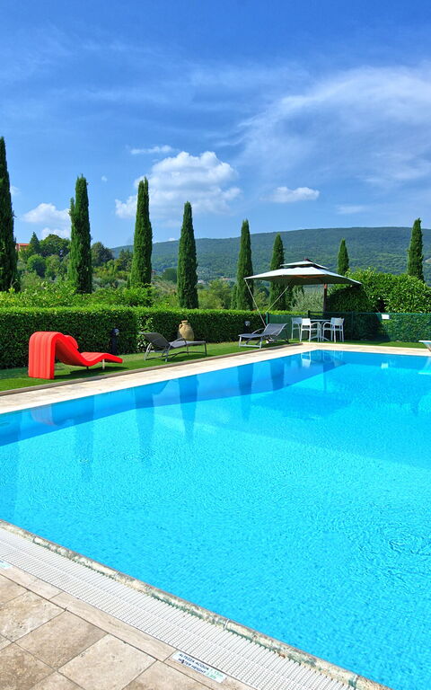 Poggiluglio: slå samman