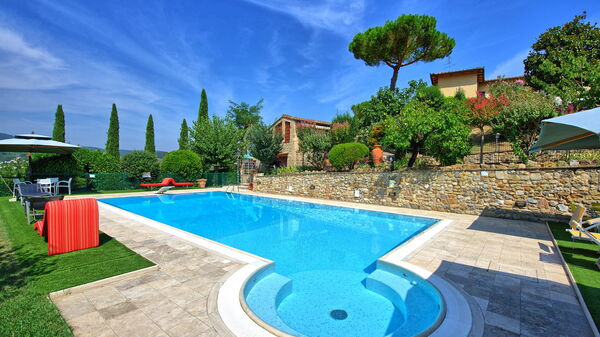 Poggiluglio: slå samman