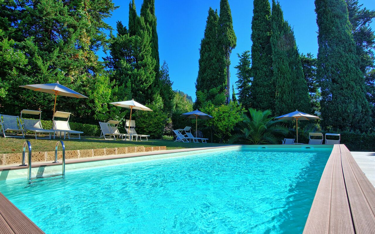 Villa Camaiore: slå samman, Trädgård