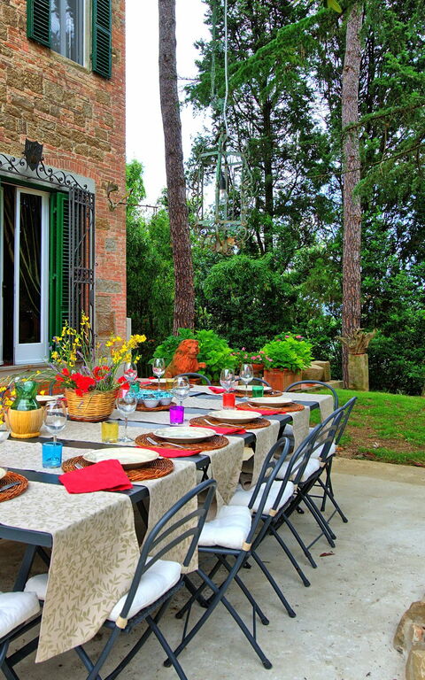 Villa Lorenza: Exteriör, Trädgård, Utomhus