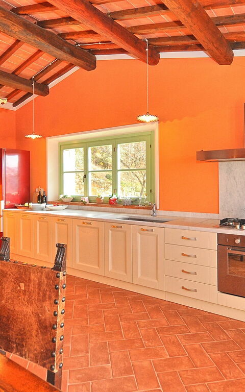 Villa Noceta: Kök, Lunchrum