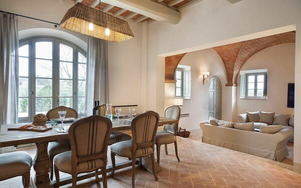 Semesterboende La Valle 2 Castelfalfi: Vardagsrum