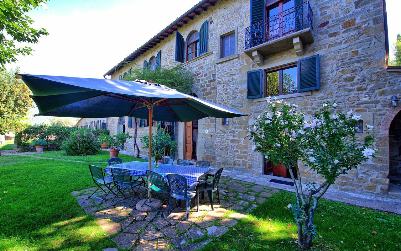 Casale Girifalco: Utomhus