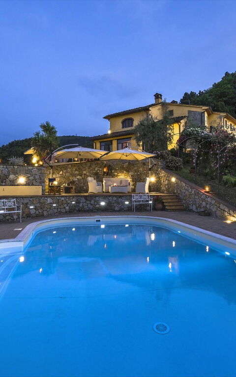 Villa Casalguidi: slå samman