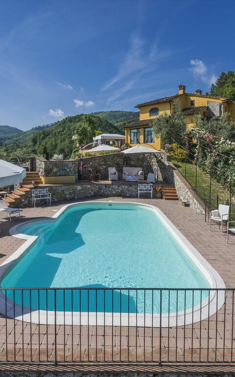 Villa Casalguidi: slå samman