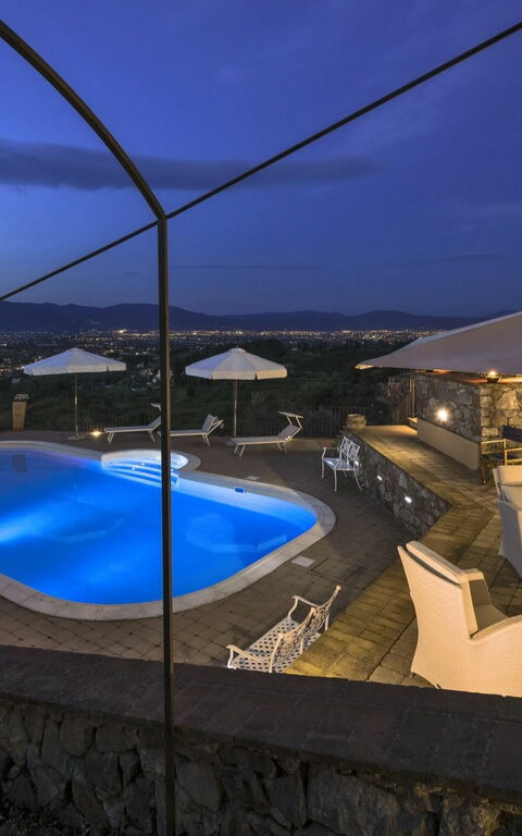 Villa Casalguidi: slå samman