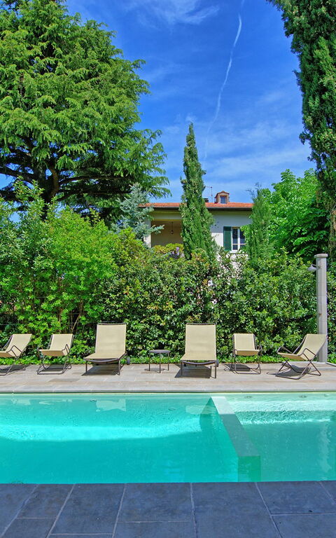 Villa Primula: slå samman