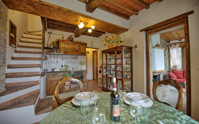 Villa Margherita Tre: Kök, Lunchrum