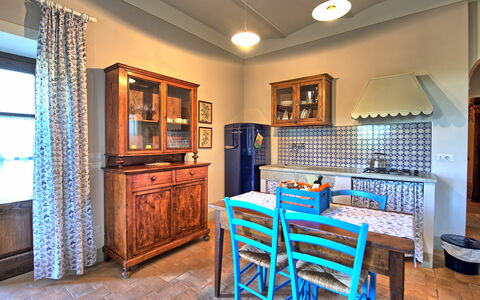 Semesterboende Stalla Apartment: Kök, Lunchrum, Vardagsrum