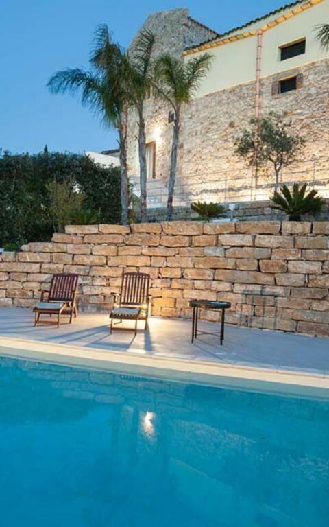 Baglio Maranzano - Marietta: Exteriör, slå samman