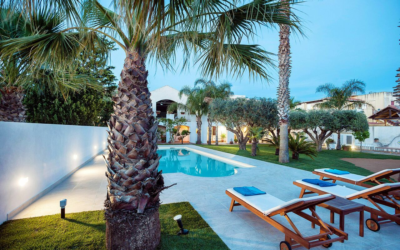 Casa Marsala: slå samman, Trädgård