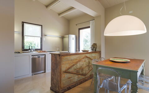 Semesterboende Isla Verde - Ulivi: Kök, Lunchrum