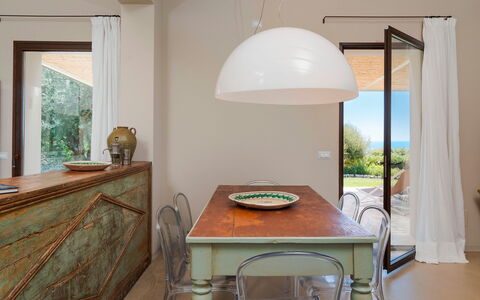 Semesterboende Isla Verde - Ulivi: Lunchrum