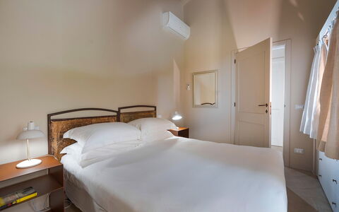 Semesterboende Isla Verde - Ulivi: sovrum