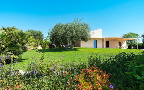 Semesterboende Isla Verde - Ulivi: Exteriör, Trädgård, Utomhus