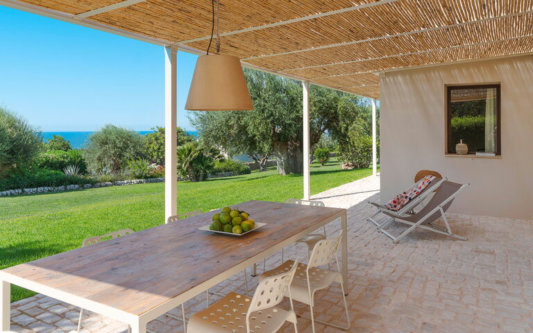 Semesterboende Isla Verde - Ulivi: Balkong / terrass / uteplats, Exteriör, Trädgård, Utomhus, Visningar