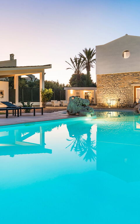 Villa Ager Costa: Exteriör, slå samman, Utomhus