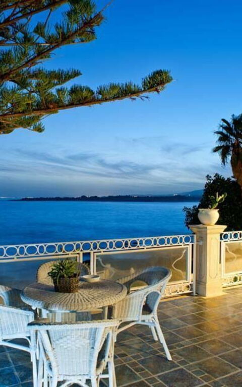 Villa Antares: Utomhus