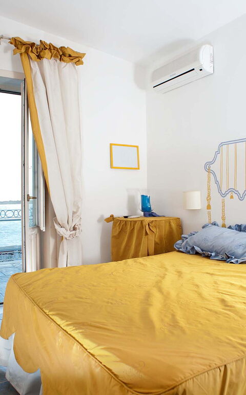 Villa Antares: sovrum