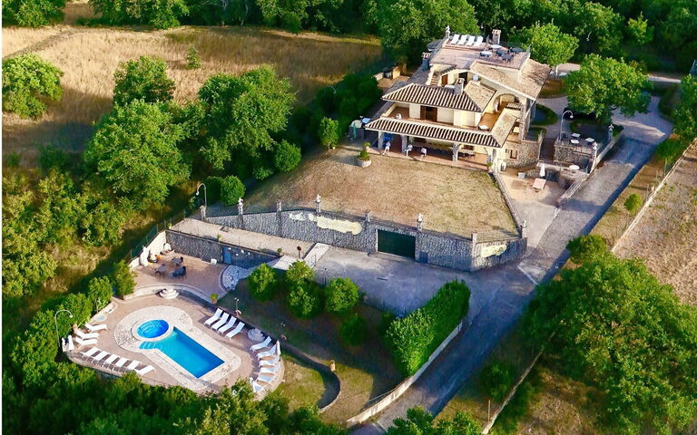 I Gigli Di Bolsena: slå samman, Trädgård, Visningar