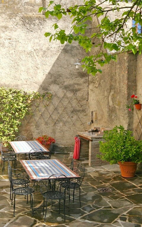 Villa Capolona: Exteriör