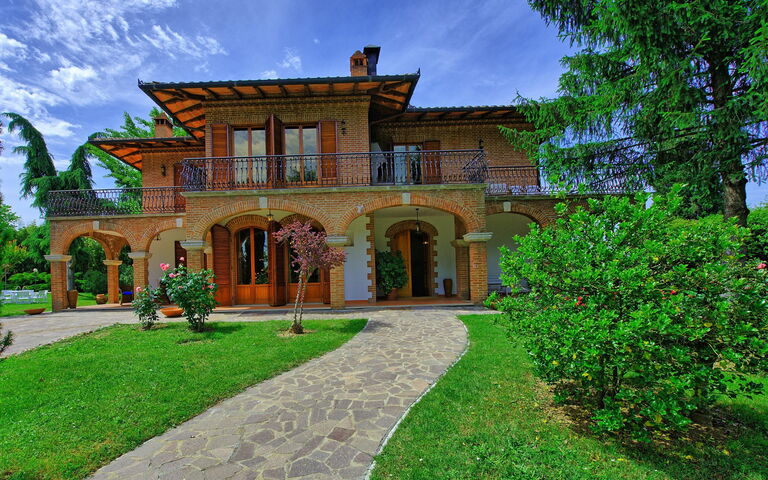 Villa Lauretana: Exteriör, Trädgård