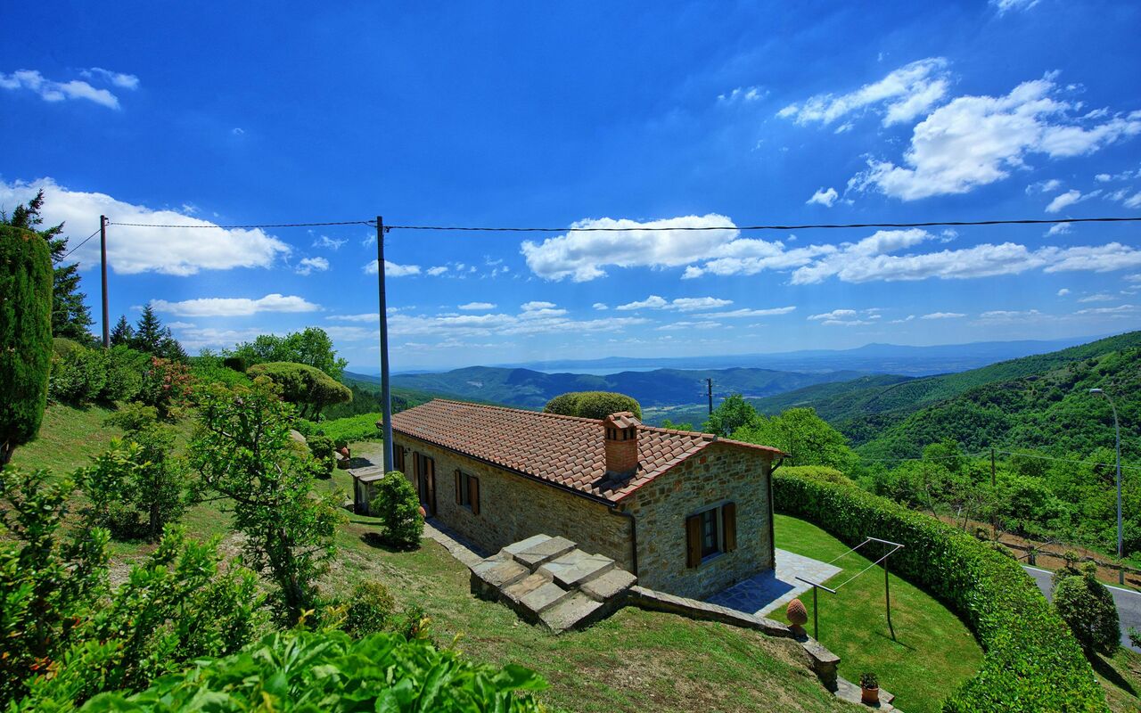 Villa Portole Due: Utomhus, Visningar