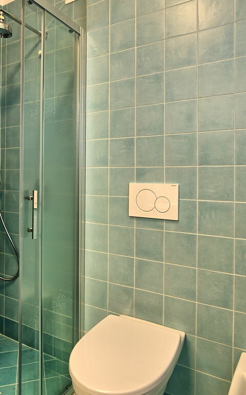 Villa Gaville: Badrum