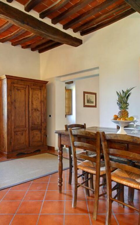 Villa Stolli: Lunchrum