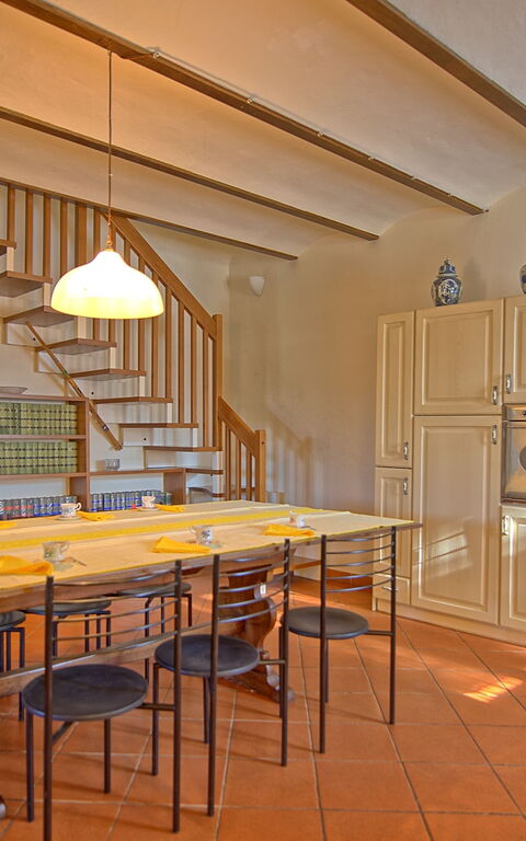 Villa Lorena: Kök, Lunchrum