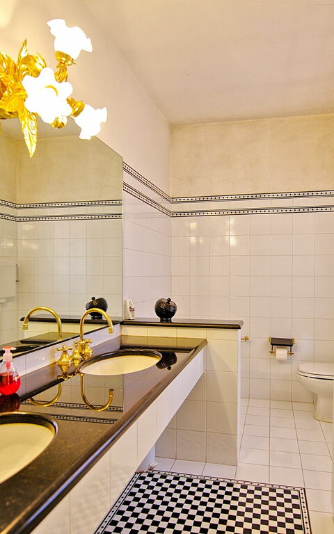 Villa Lorena: Badrum