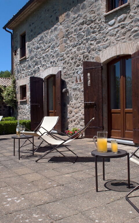 Casale Porano: Exteriör