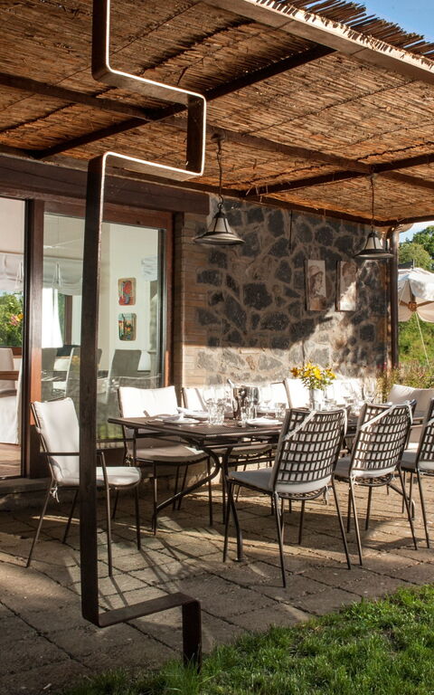 Casale Porano: Exteriör, Trädgård